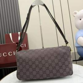 Picture of Gucci Handbags _SKUfw230739588fw